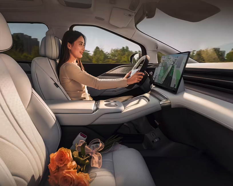 小鹏X9超级增程MPV上市：1602公里综合续航加持 30.98万元起售